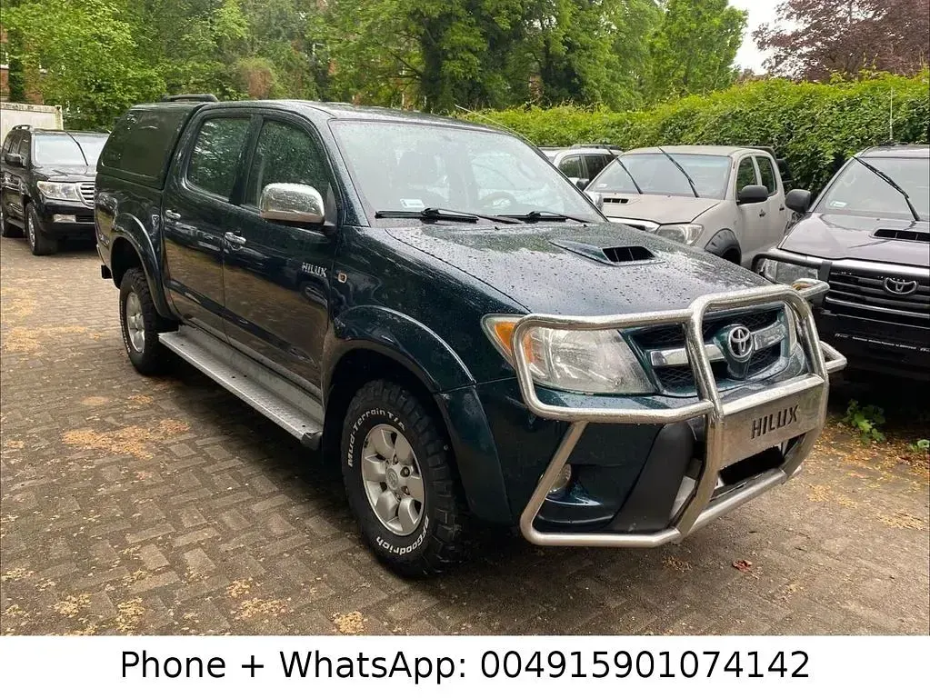 Gebraucht Toyota HiLux 171 PS (125 kW) 2007 Silber metallic Pickup