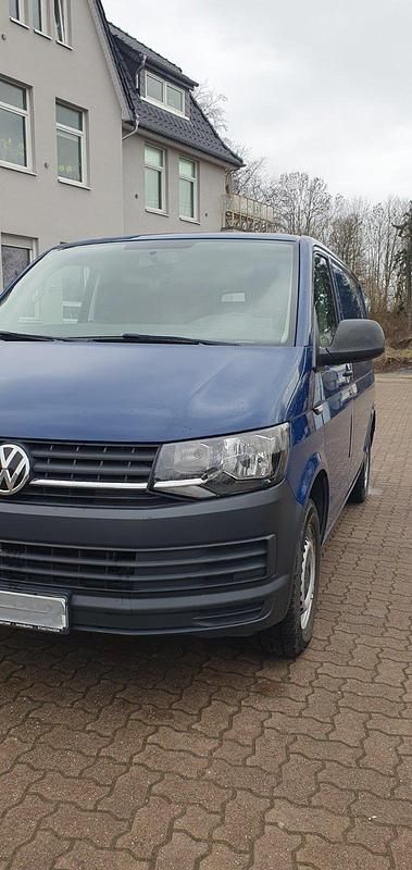 Gebraucht VW Transporter 150 PS (110 kW) 2017 Blau Van