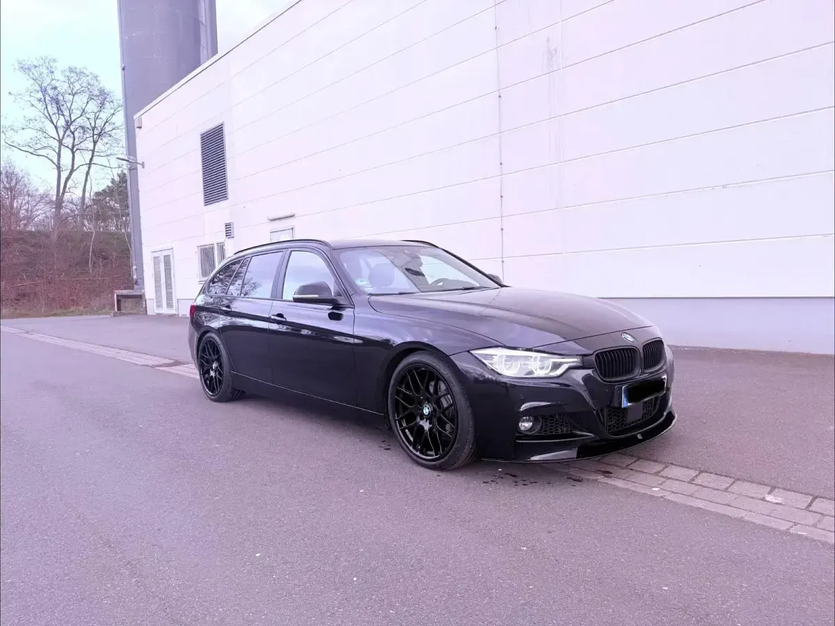 Brugt BMW 320 Performance 190 HK (139 kW) 2018 Sort Stationcar
