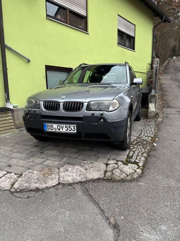 Grau Gebraucht 2005 BMW X3 Sport Line SUV | 2.450 € (Superpreis) - Bild 1/4