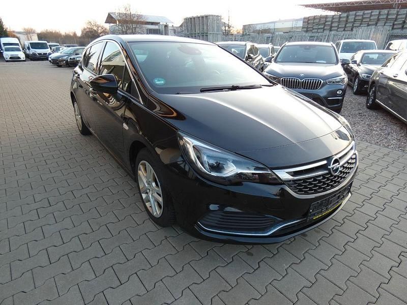 Gebraucht Opel Astra Dynamic 200 PS (147 kW) 2019 Schwarz Limousine