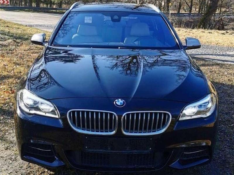 Schwarz Gebraucht 2014 BMW M550 Sport Line Limousine | 25.990 € (Teuer) - Bild 1/4