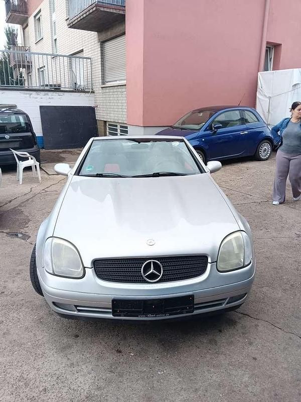 Silber Gebraucht 1997 Mercedes SLK200 Cabrio | 3.555 € (Fairer Preis) - Bild 1/4