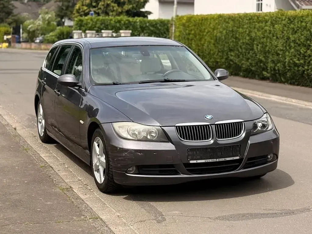 Gebraucht BMW 325 Performance 218 PS (160 kW) 2006 Grau Kombi