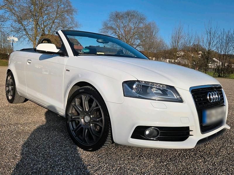 Gebraucht Audi A3 Cabriolet S-Line 140 PS (102 kW) 2012 Weiß Cabrio