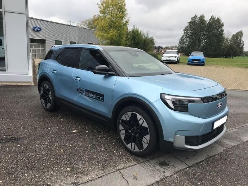 Second-hand Ford Explorer Extended Range 210 kW (286 CP) 2024 Albastru SUV