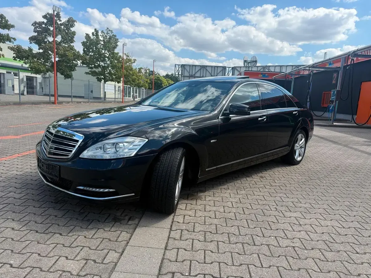 Gebraucht Mercedes S350 258 PS (189 kW) 2011 Schwarz Limousine