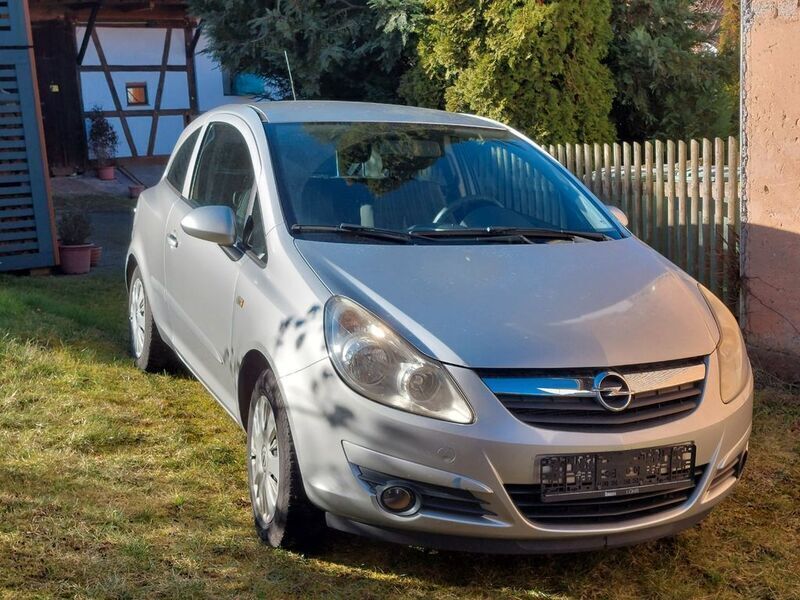 Silber Gebraucht 2007 Opel Corsa Limousine | 1.999 € (Fairer Preis) - Bild 1/4