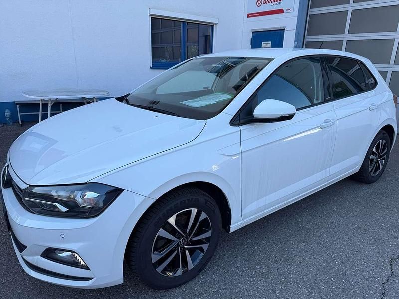 Gebraucht VW Polo United 110 PS (80 kW) 2021 Pure white Kleinwagen