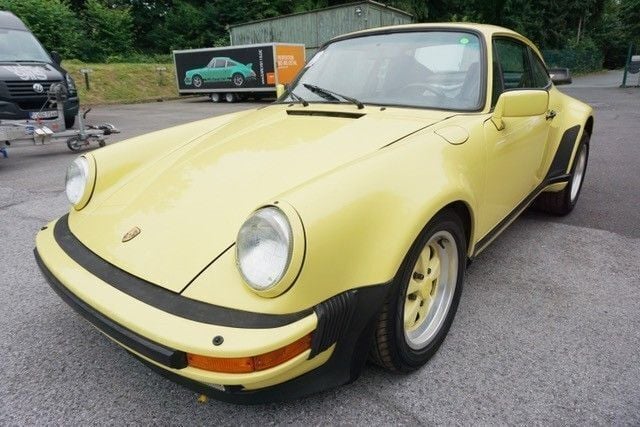 Gebraucht Porsche 930 286 PS (210 kW) 1987 Gelb Coupé