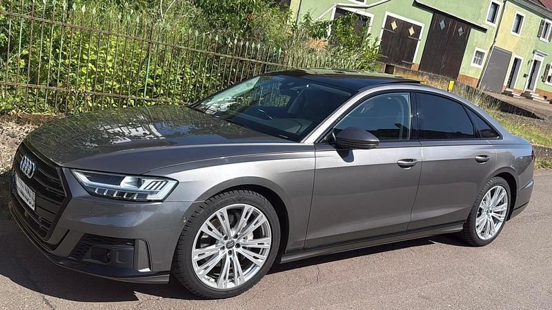 Andere außenfarben Gebraucht 2019 Audi A8 Ambiente Limousine | 45.000 € - Bild 1/4