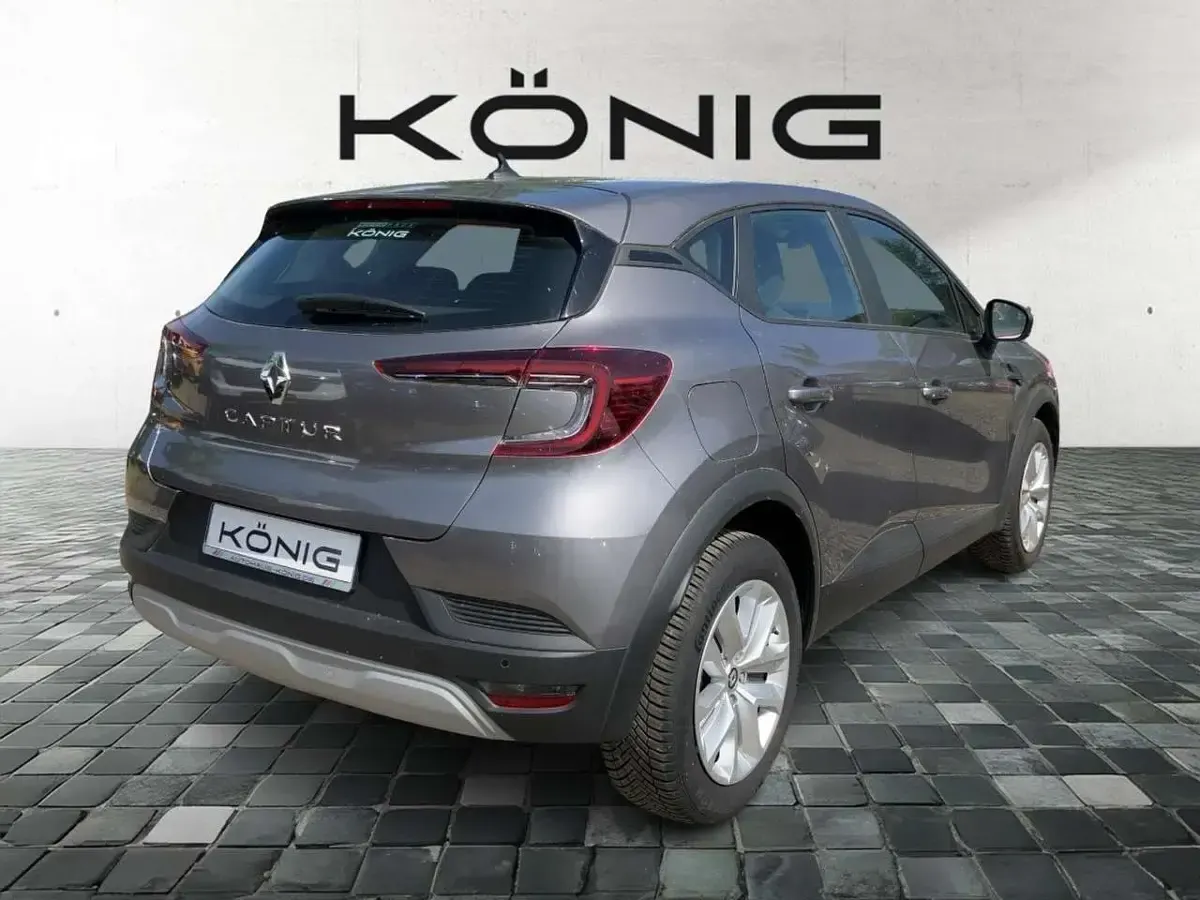 Gebraucht Renault Captur Equilibre 91 PS (66 kW) 2024 Stahlgrau SUV