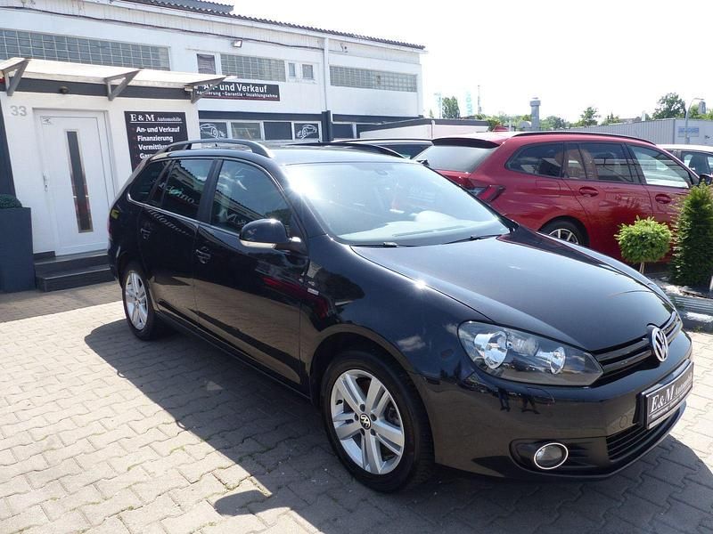 Gebraucht VW Golf VII Match 140 PS (102 kW) 2013 Schwarz Kombi