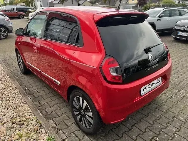 Gebraucht Renault Twingo 60 kW (82 PS) 2023 Rot Kleinwagen