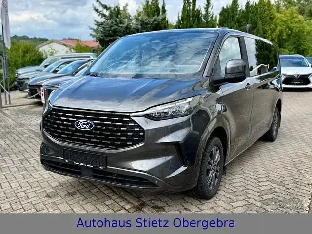 Gebraucht Ford Tourneo 170 PS (125 kW) 2024 Grau (magneticgrau (metallic)) Van / Kleinbus