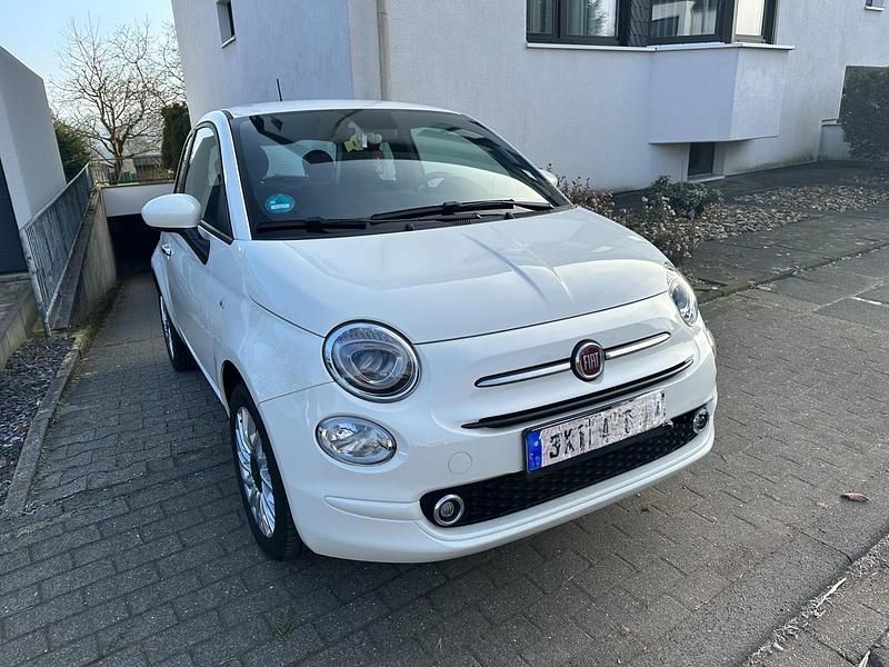 Gebraucht Fiat 500 Lounge 69 PS (50 kW) 2023 Weiß Kleinwagen