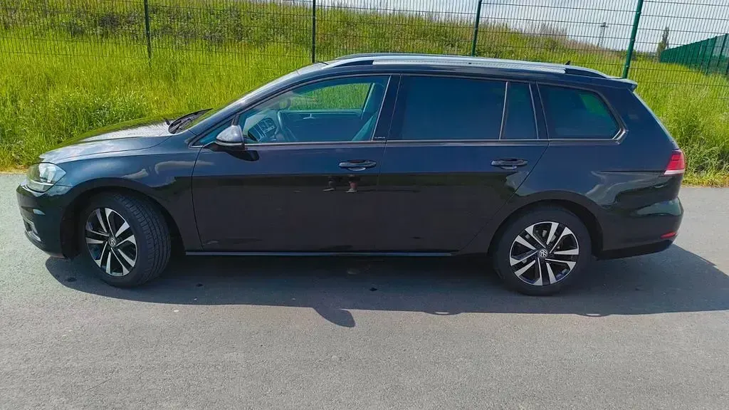 Gebraucht VW Golf VII IQ Drive 150 PS (110 kW) 2019 Schwarz Kombi