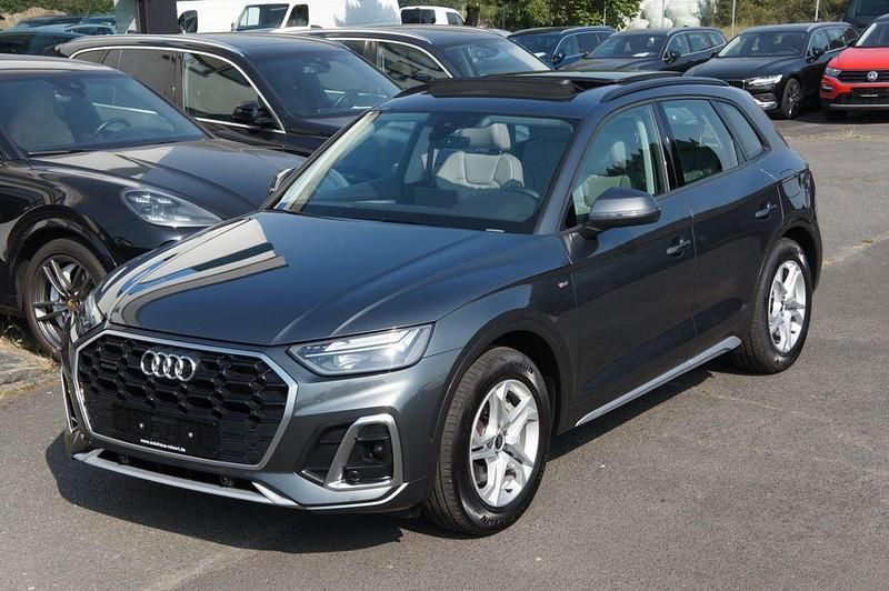 Grau Gebraucht 2023 Audi Q5 S-Line SUV | 44.444 € (Etwas zu teuer) - Bild 1/4