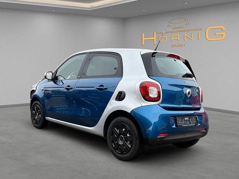 Gebraucht Smart ForFour Passion 90 PS (66 kW) 2016 Blau Kleinwagen