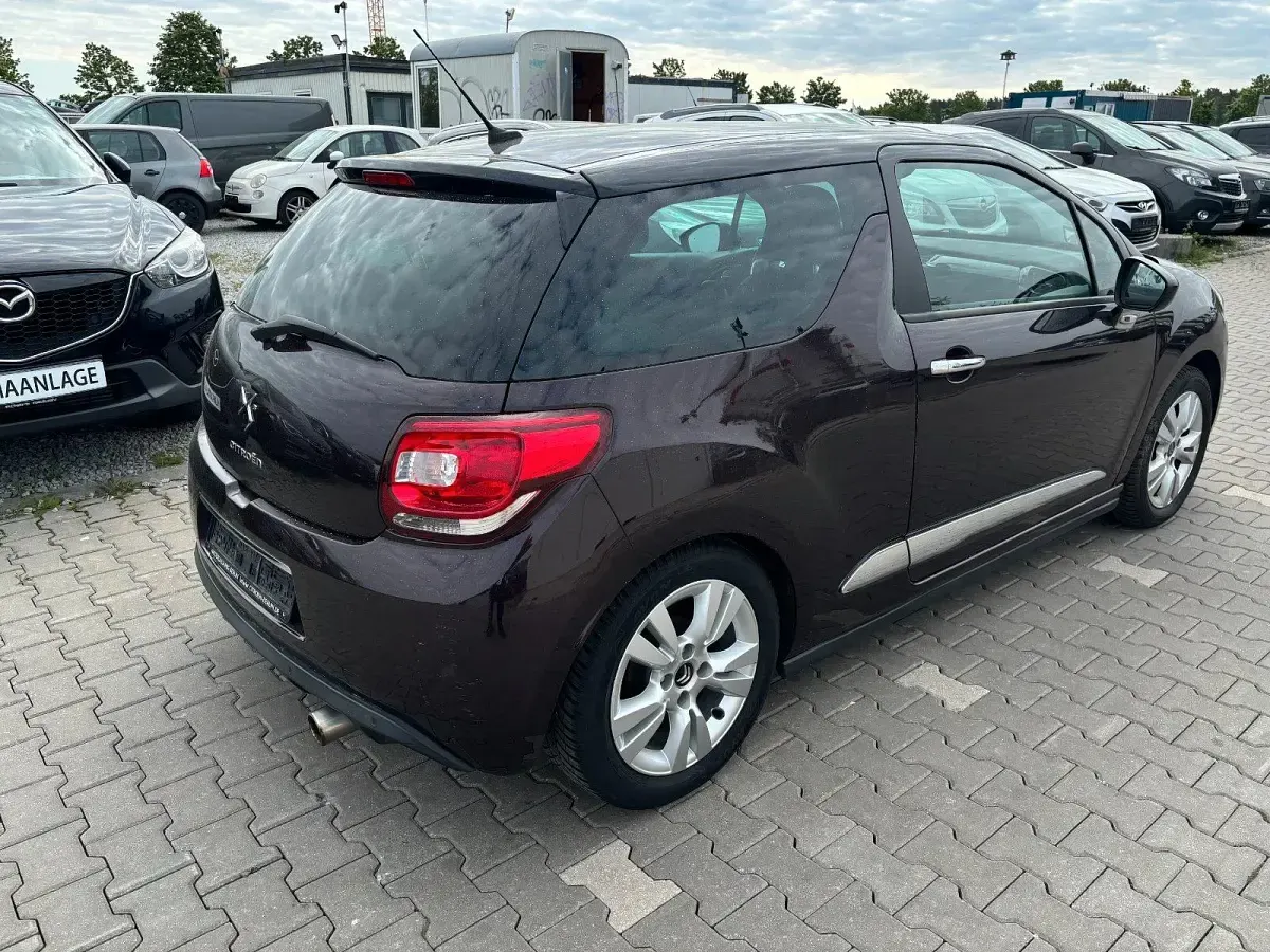 Gebraucht Citroën DS3 So Chic 82 PS (60 kW) 2015 Violet Kleinwagen