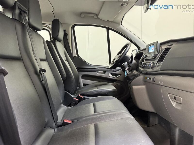Usata Ford Transit 105 CV (77 kW) 2021 Grigio Monovolume