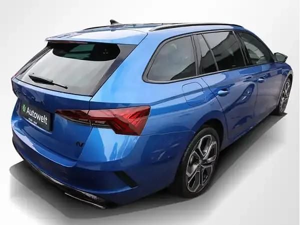Gebraucht Skoda Octavia RS 245 PS (180 kW) 2022 Raceblau metallic Kombi