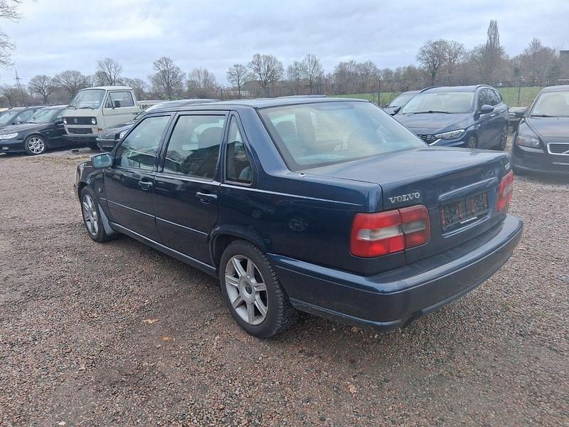 Gebraucht Volvo S70 140 PS (102 kW) 1998 Blau Limousine