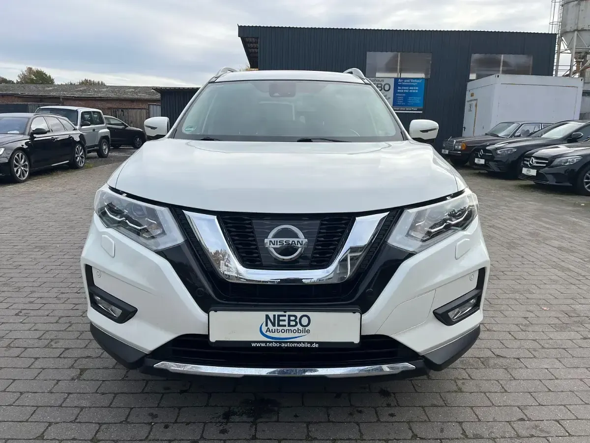 Gebraucht Nissan X-Trail N-Connecta 163 PS (119 kW) 2017 Weiß SUV