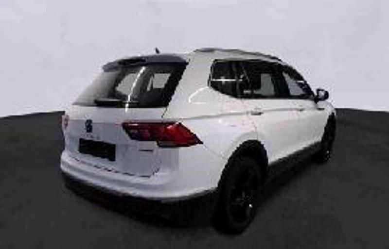 Gebraucht VW Tiguan Allspace Life 200 PS (147 kW) 2023 Pure white SUV