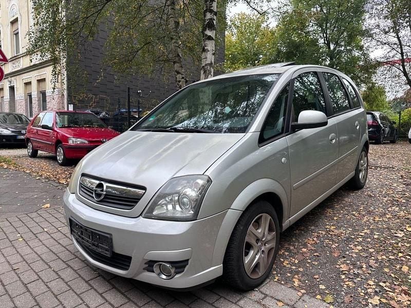 Silber Gebraucht 2009 Opel Meriva Innovation Van / Kleinbus | 1.690 € (Superpreis) - Bild 1/4