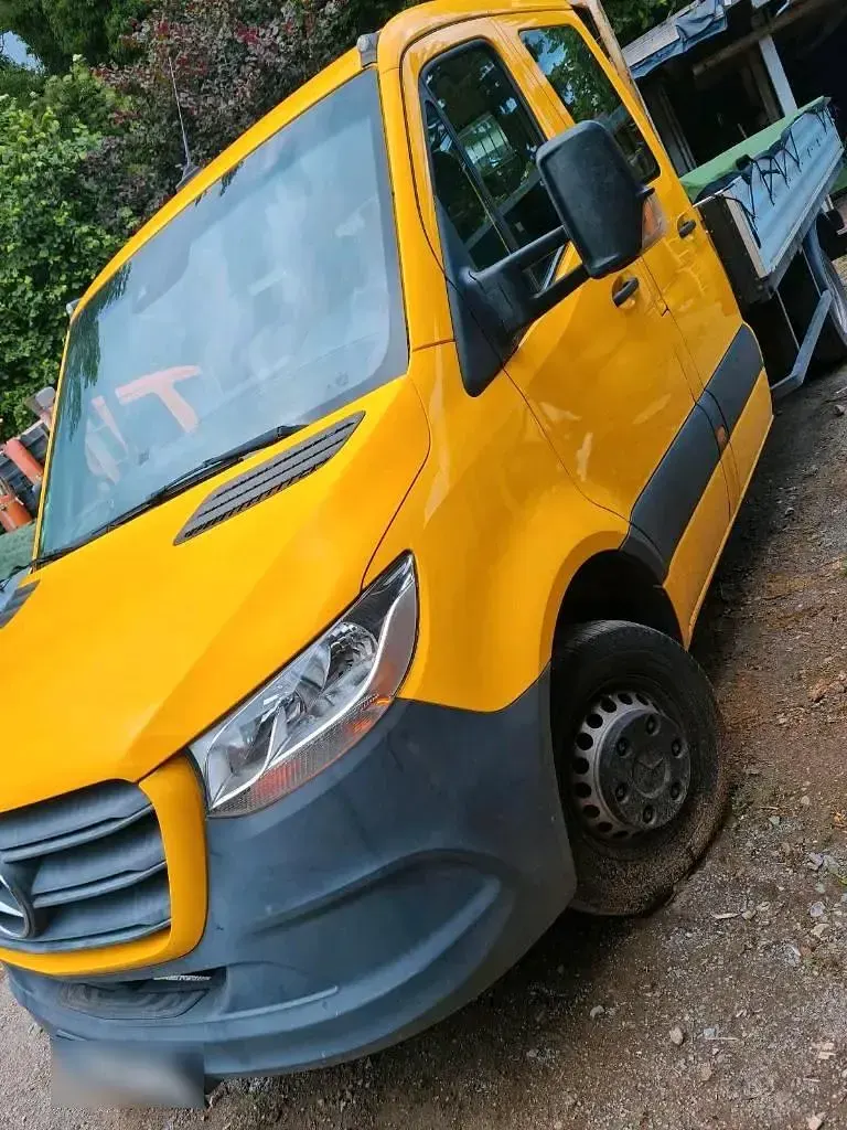 Gebraucht Mercedes Sprinter 190 PS (139 kW) 2019 Gelb Van