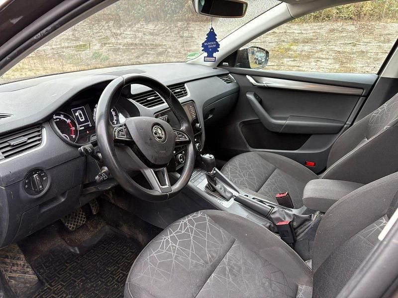 Gebraucht Skoda Octavia Clever 179 PS (131 kW) 2018 Braun Kombi