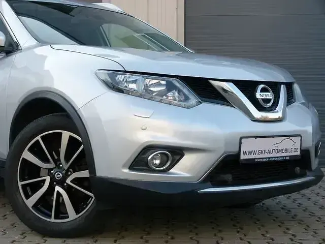 Gebraucht Nissan X-Trail 360º 221 PS (162 kW) 2017 Silber SUV