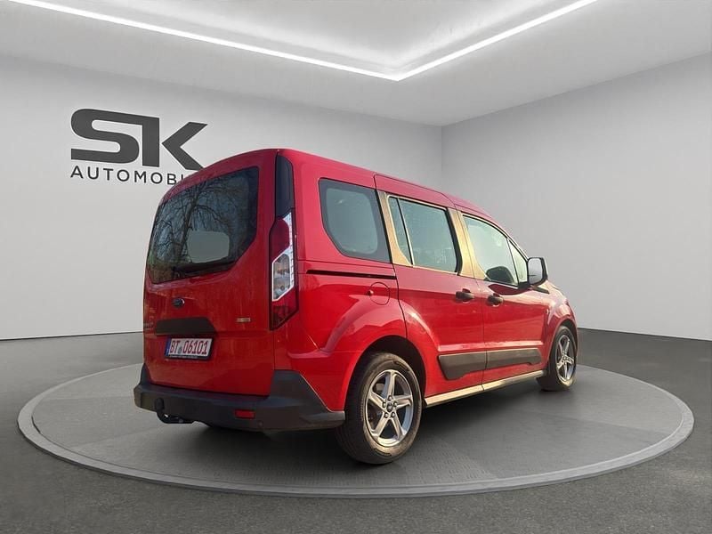 Gebraucht Ford Tourneo Connect 101 PS (74 kW) 2017 Rot Van / Kleinbus