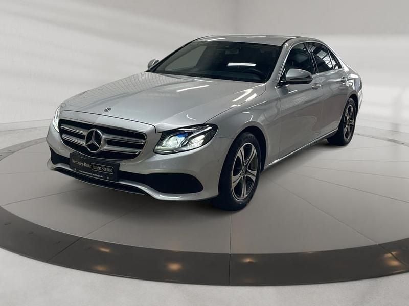 Gebraucht Mercedes E200 Avantgarde 184 PS (135 kW) 2018 Silber Limousine