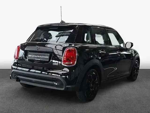 Gebraucht Mini ONE 102 PS (75 kW) 2022 Schwarz Kleinwagen