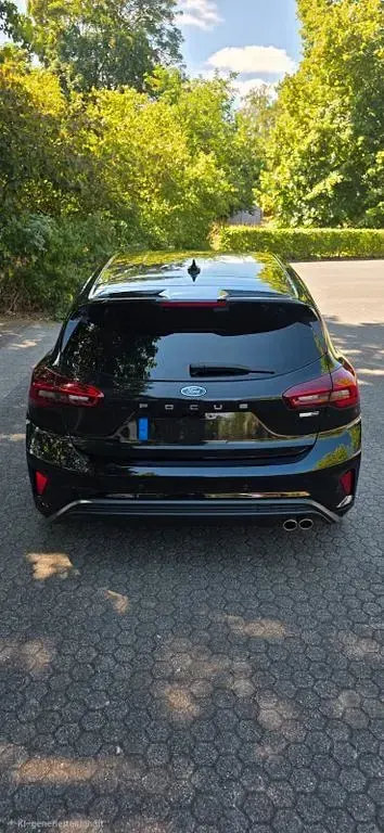Gebraucht Ford Focus ST-Line X 155 PS (114 kW) 2023 Schwarz Limousine