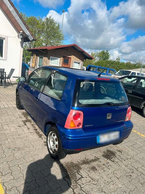 Second-hand Seat Arosa 50 CP (36 kW) 2001 Albastru Hatchback