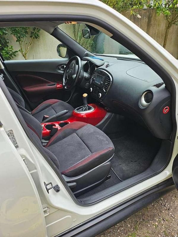 Gebraucht Nissan Juke Visia 117 PS (86 kW) 2011 Weiß SUV