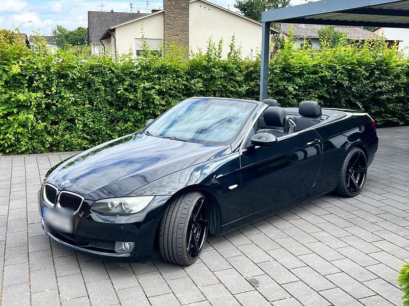 Schwarz Gebraucht 2008 BMW 320 Cabriolet Cabrio | 9.750 € (Guter Preis) - Bild 1/4