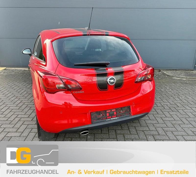 Gebraucht Opel Corsa Color Edition 90 PS (66 kW) 2017 Rot Kleinwagen