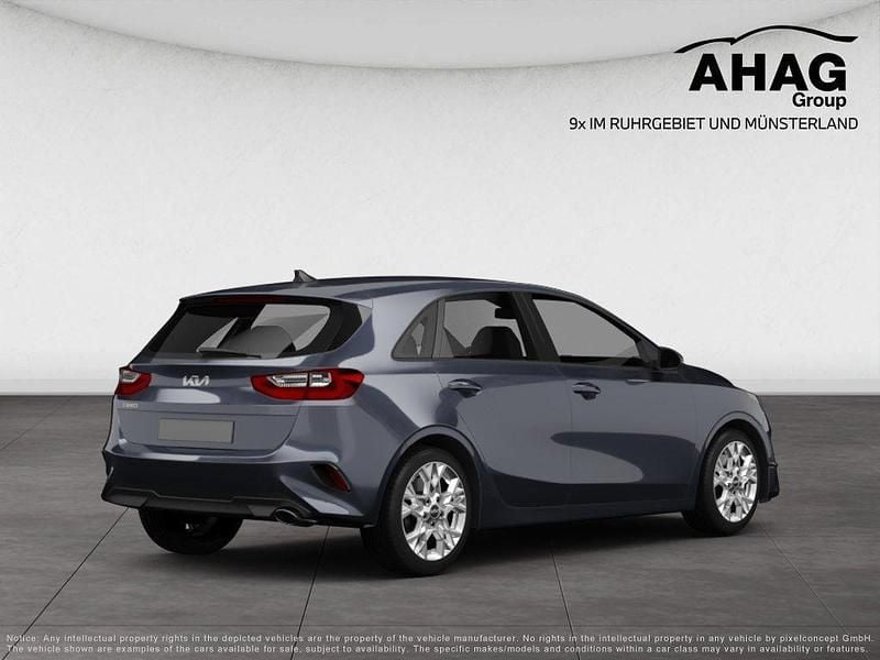 Neu Kia Ceed Sportswagon 101 PS (74 kW) 2026 Grau Kombi