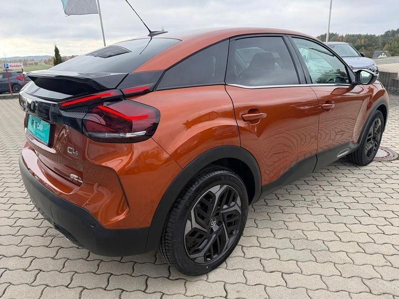 Gebraucht Citroën C4 Shine 131 PS (96 kW) 2021 Karamellbraun metallic (metallic) Limousine