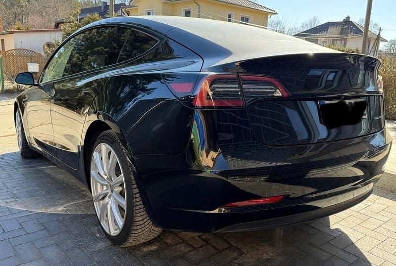 Gebraucht Tesla Model 3 366 kW (498 PS) 2022 Schwarz Limousine