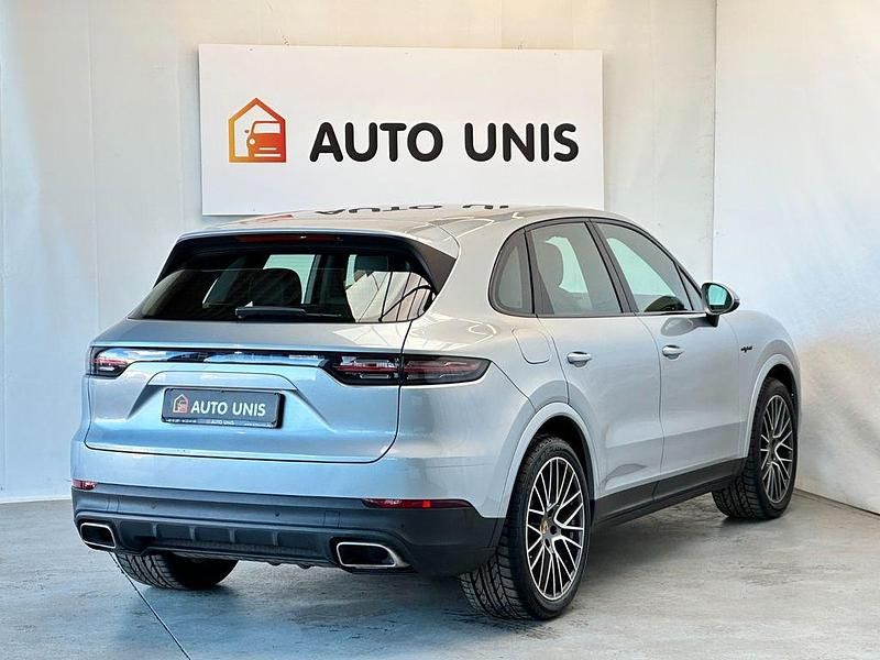 Gebraucht Porsche Cayenne 340 PS (250 kW) 2022 Silber SUV