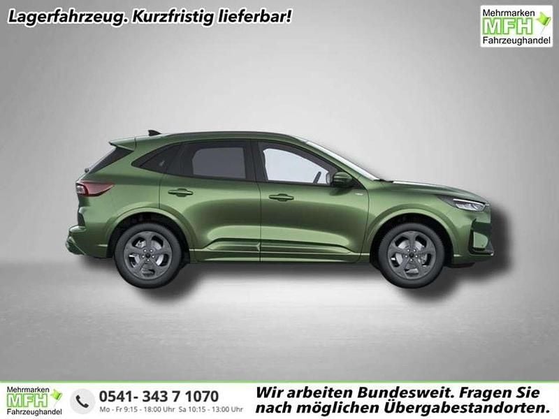 Neu Ford Kuga ST-Line 185 PS (136 kW) 2026 Bursting green SUV