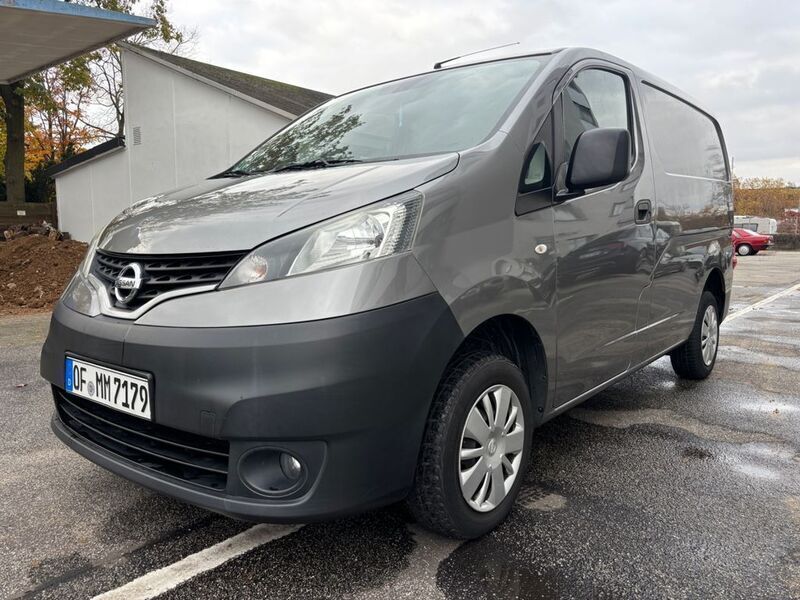 Precision grey (m) Gebraucht 2016 Nissan Evalia Comfort Van / Kleinbus | 7.950 € (Superpreis) - Bild 1/4