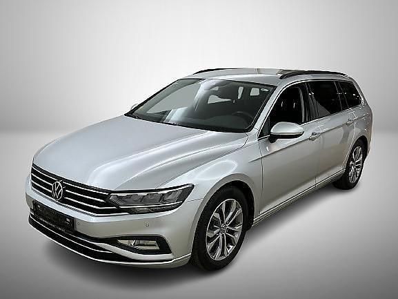 Silver metallic Gebraucht 2021 VW Passat Business Kombi | 21.198 € (Superpreis) - Bild 1/3