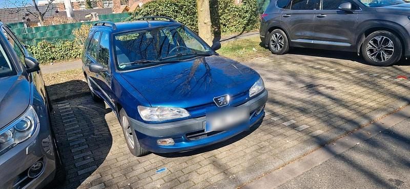 Blau Gebraucht 1999 Peugeot 306 Kombi | 850 € (Fairer Preis) - Bild 1/4