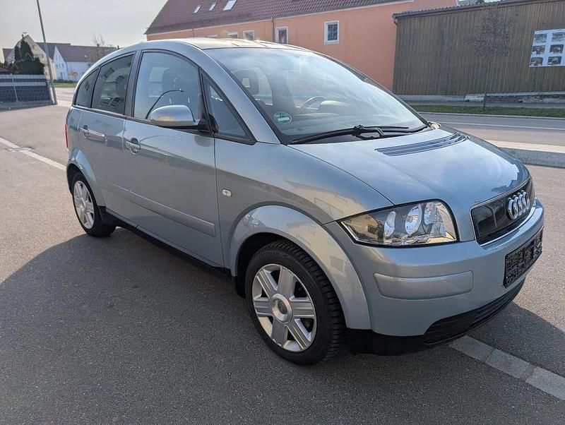 Gebraucht Audi A2 110 PS (80 kW) 2003 Blau Kleinwagen